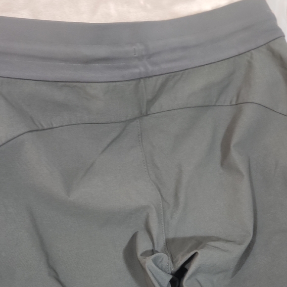 Athleta Highland Trek Joggers NWT, Immaculate. - Picture 11 of 11
